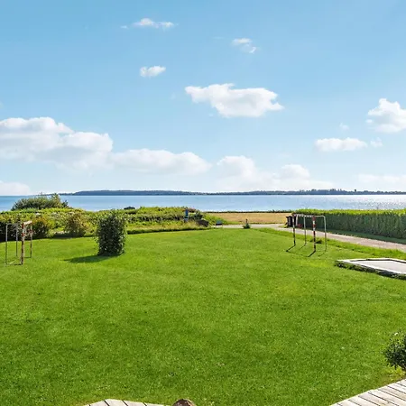 4 Bedroom Beautiful In Haarby Nyaraló